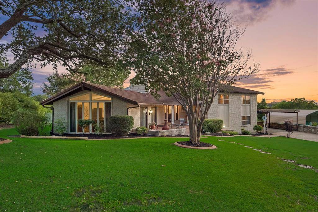 517 Knoll Crest Trail,  Heath,  TX 75032