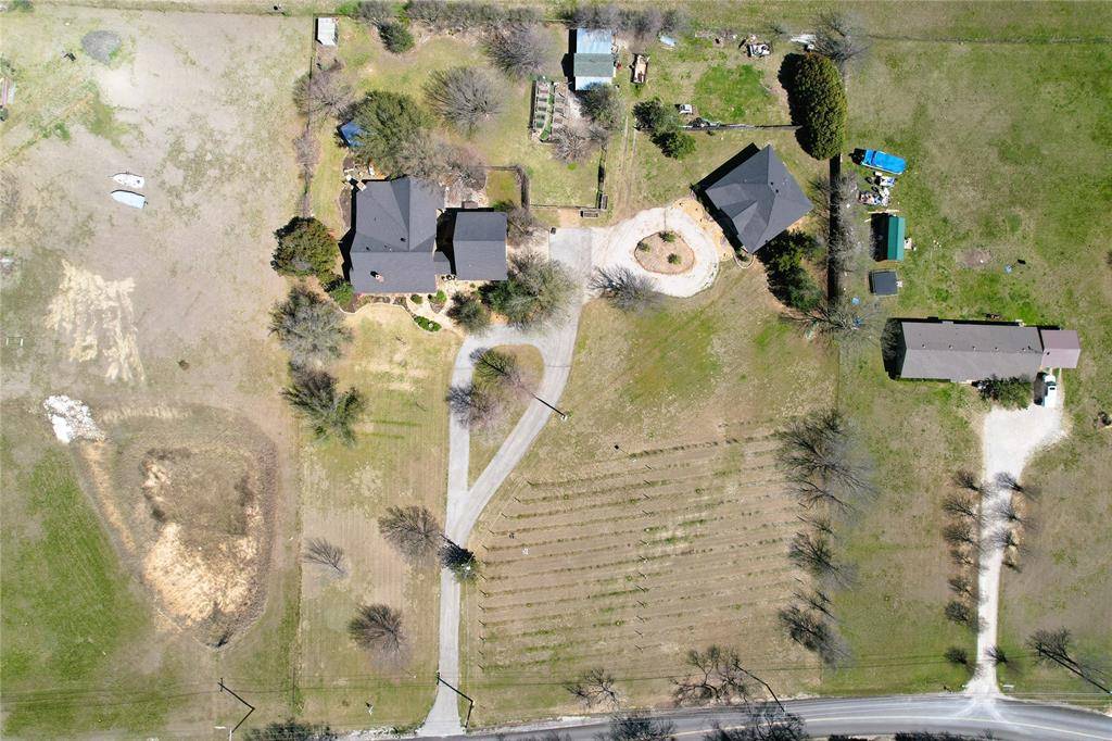Celina, TX 75009,10392 County Road 133