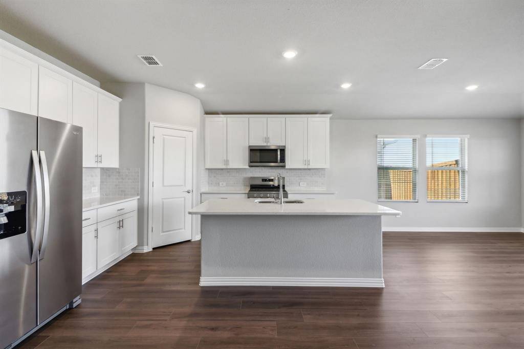 Lavon, TX 75166,381 Sierra Ridge