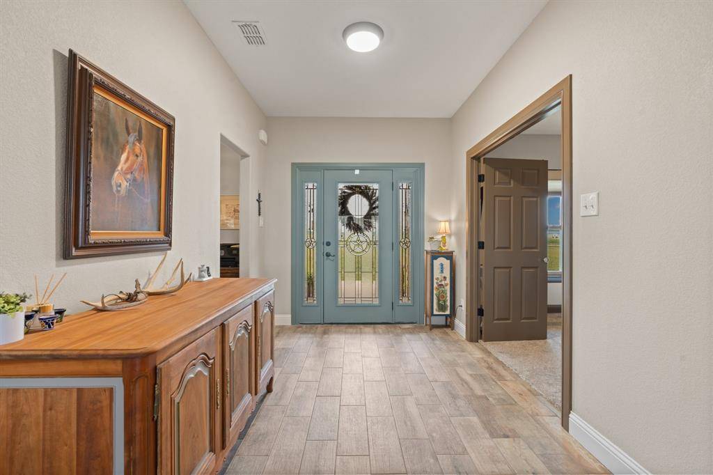 Cleburne, TX 76033,1213 Durham Lane