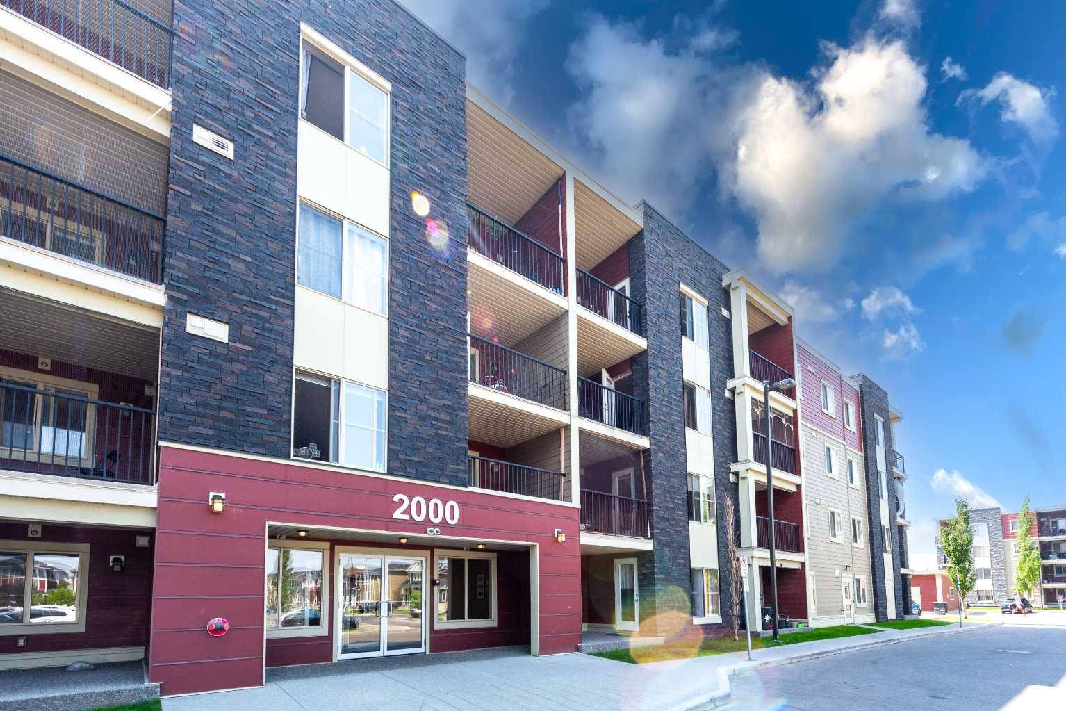 Calgary, AB T3J0S3,15 saddlestone WAY Northeast #213
