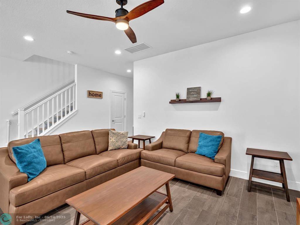Deerfield Beach, FL 33442,1837 Sandpiper Pointe Pl