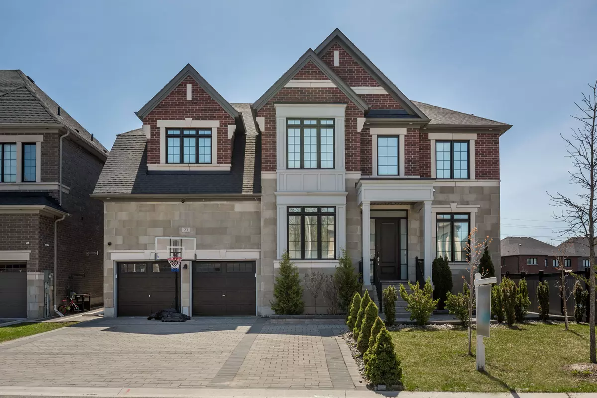 Innisfil, ON L0L 1L0,23 Mumberson ST