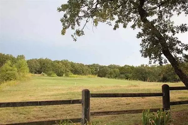 Nocona, TX 76255,126 Country Club Drive