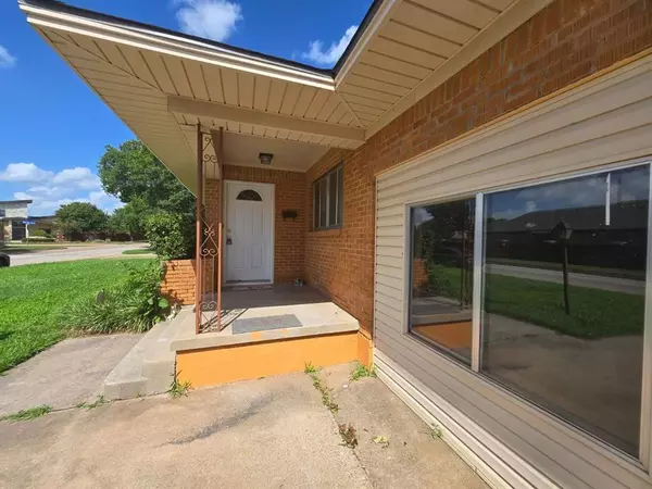 Wichita Falls, TX 76302,4911 Lake Park Drive