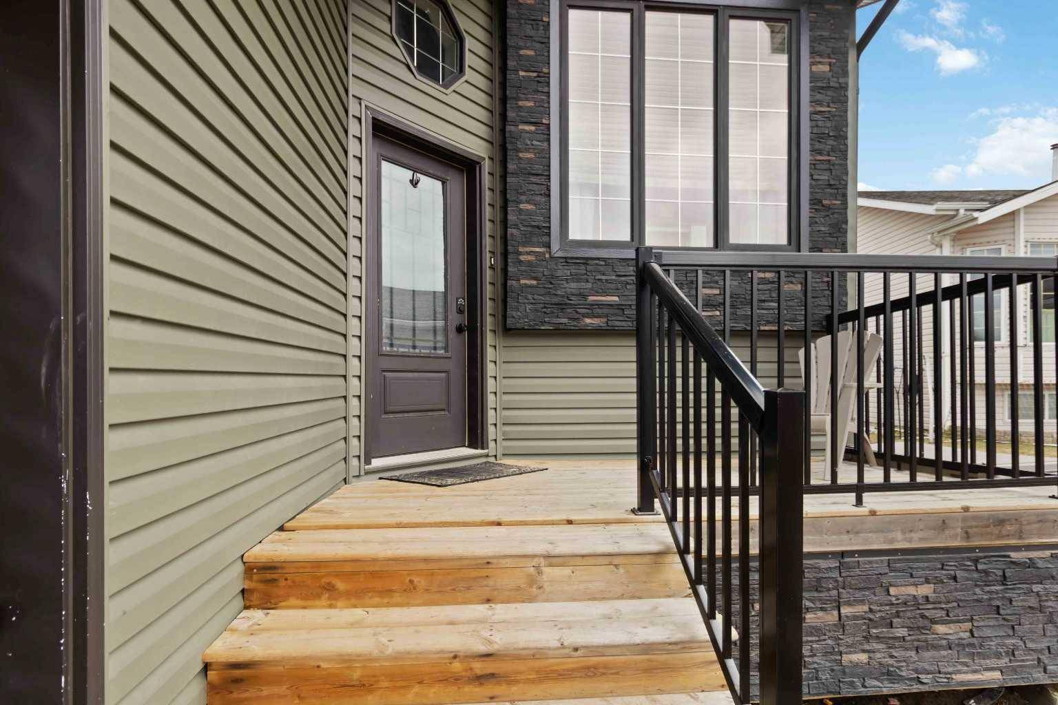 Fort Mcmurray, AB T9K 1T3,232 Bussieres DR