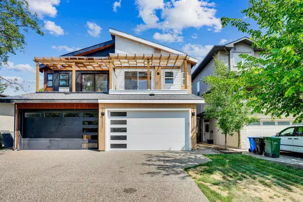602 25 AVE Northeast, Calgary, AB T2E 1Y5