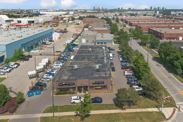 Brampton, ON L6T 4Y7,222 Advance BLVD
