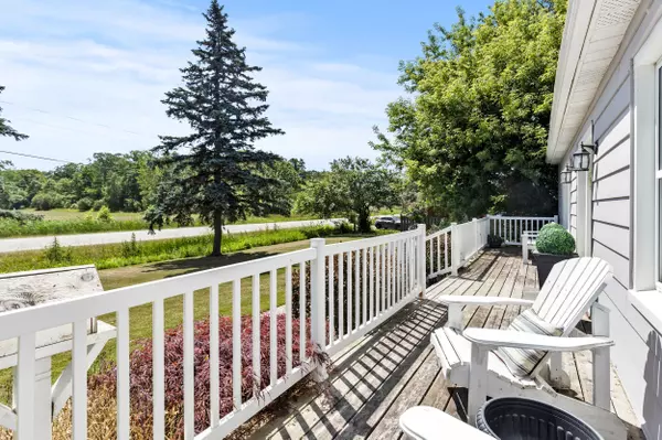 West Lincoln, ON L0R 2J0,74092 Wellandport RD