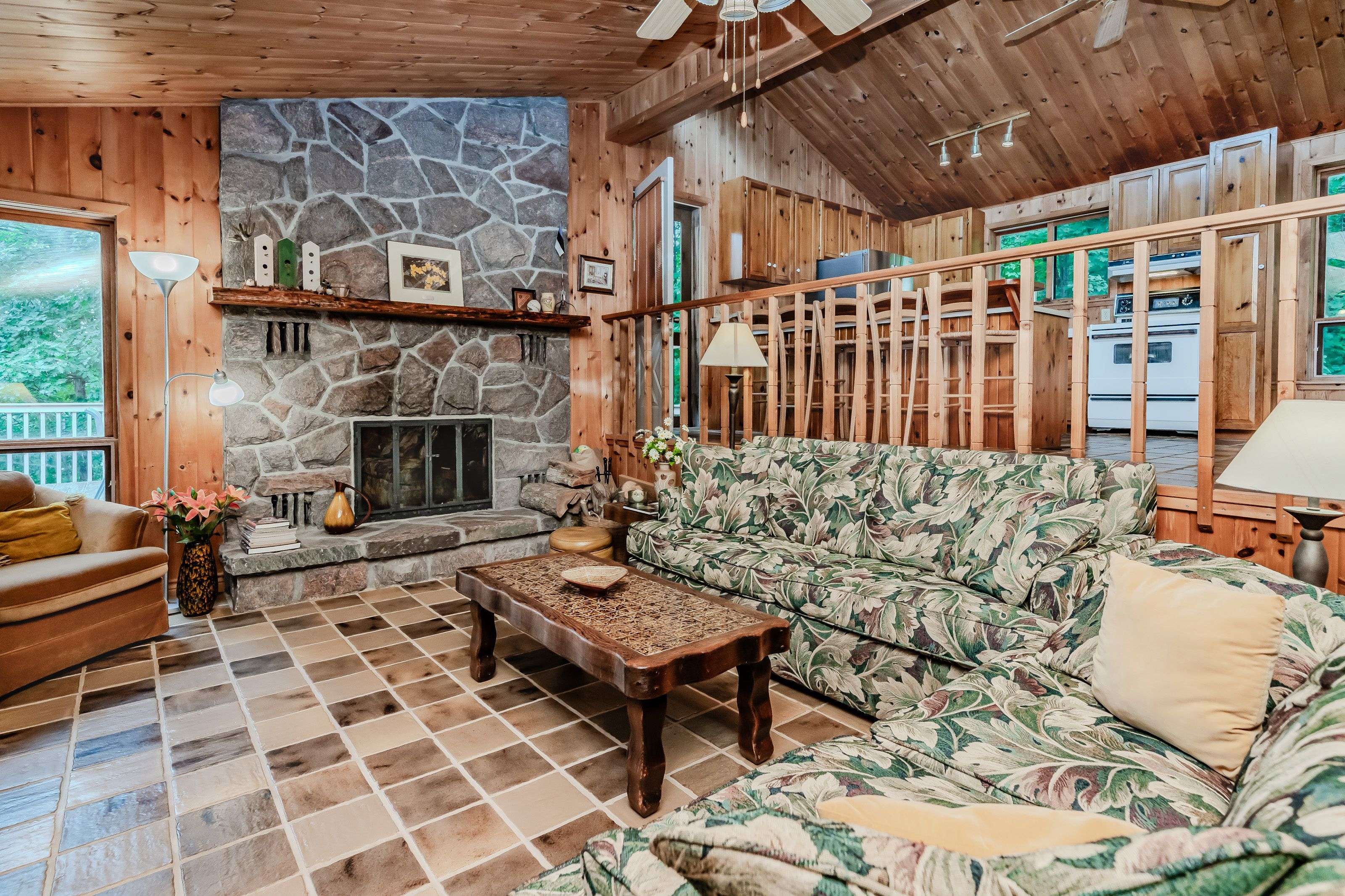 Seguin, ON P2A 2W8,9 Elsasser RD