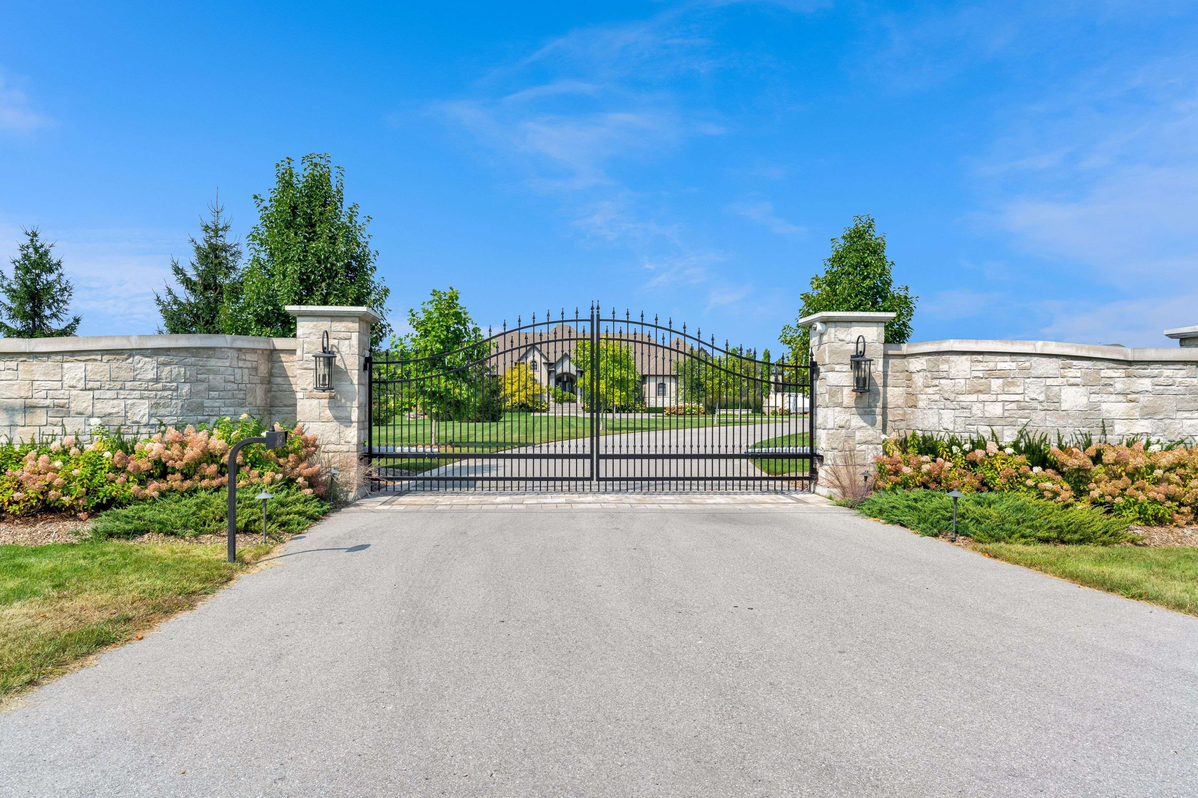 Brant, ON N3T 5M1,214 Jerseyville RD