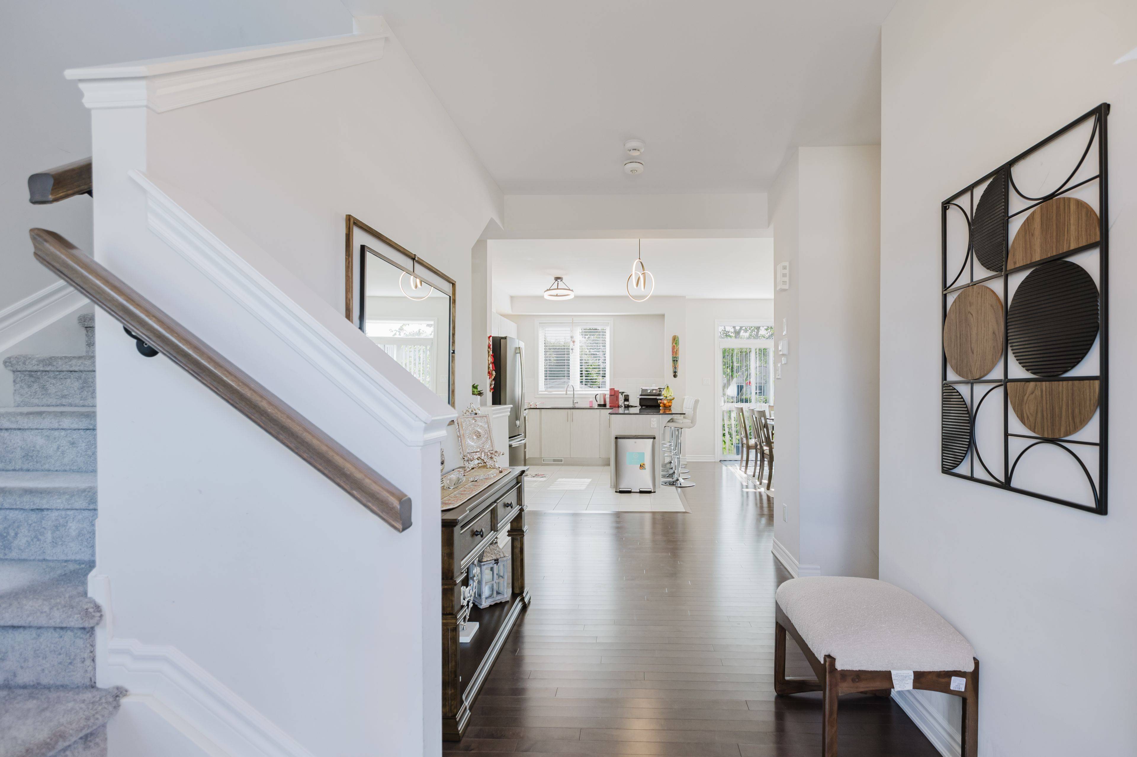 Orleans - Convent Glen And Area, ON K1W 0N4,526 Ponthieu CIR