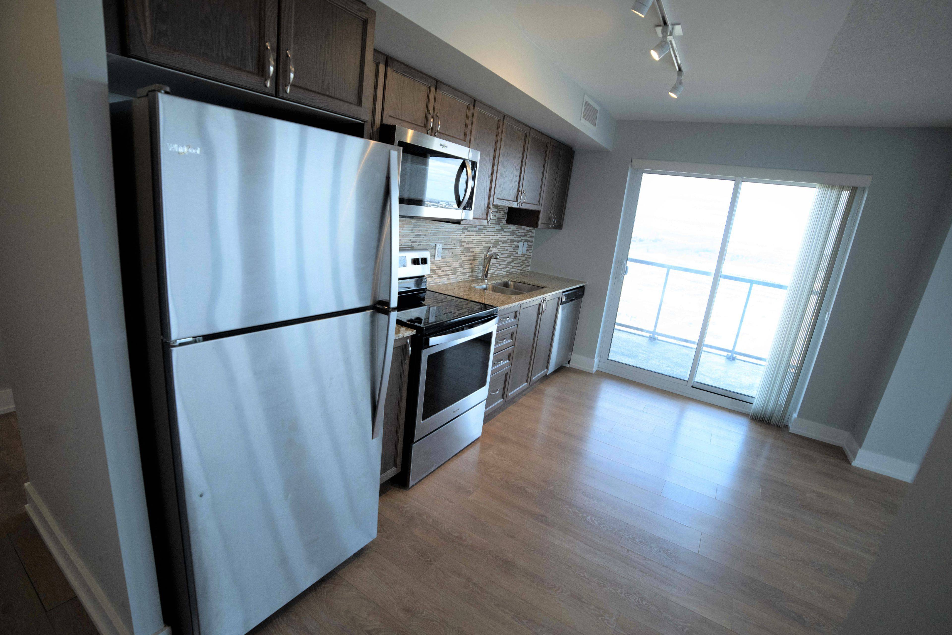 Pickering, ON L1W 0B5,1255 Bayly ST #1604