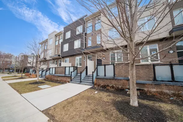 45 Heron Park PL #14, Toronto E10, ON M1E 0B8