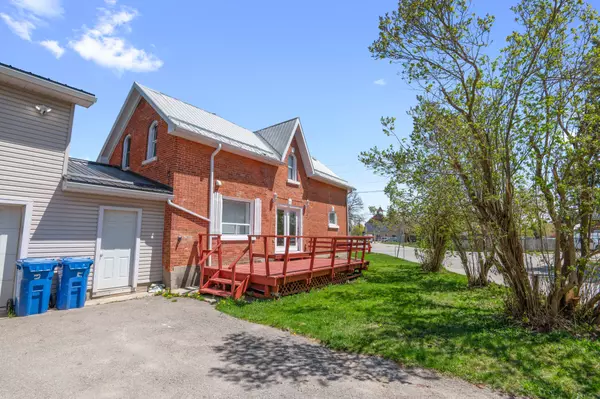 Southgate, ON N0C 1B0,110 Owen Sound ST