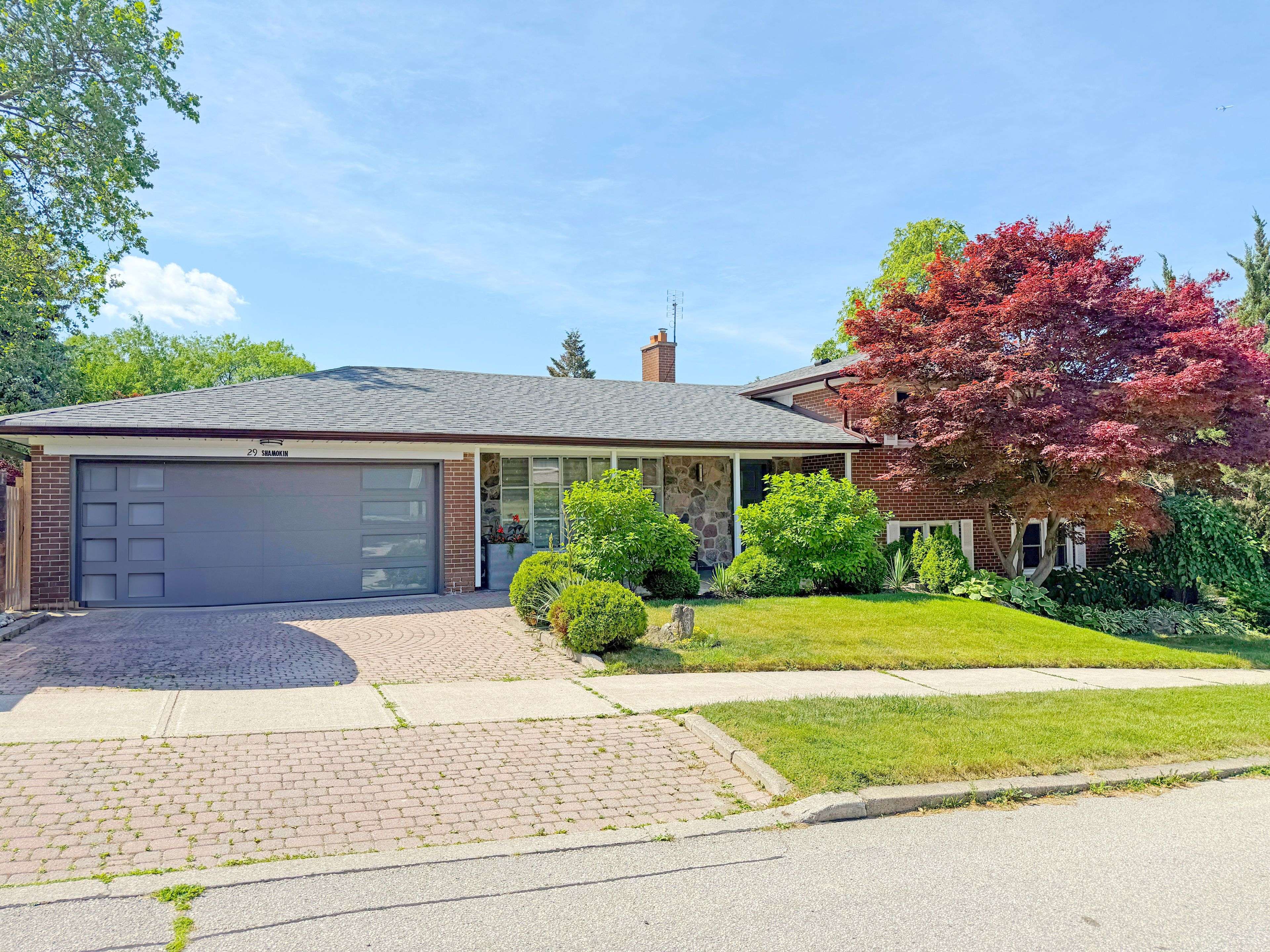 29 Shamokin DR, Toronto C13, ON M3A 3H7