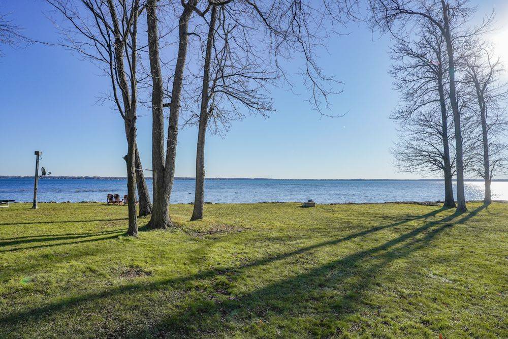 Georgina Islands, ON L0E 1R0,332 Bear RD