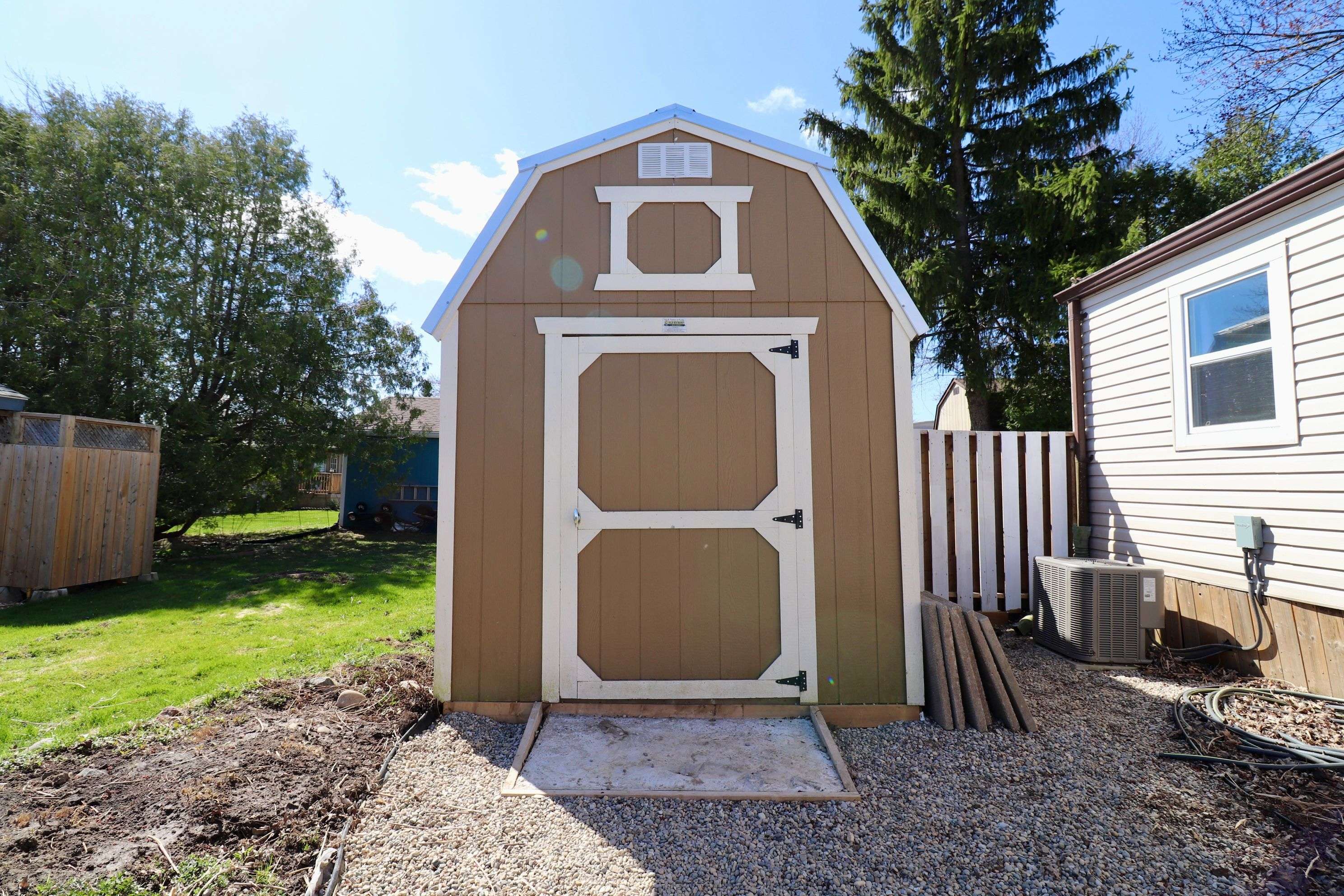 Thames Centre, ON N0L 1G5,3100 Dorchester RD #82
