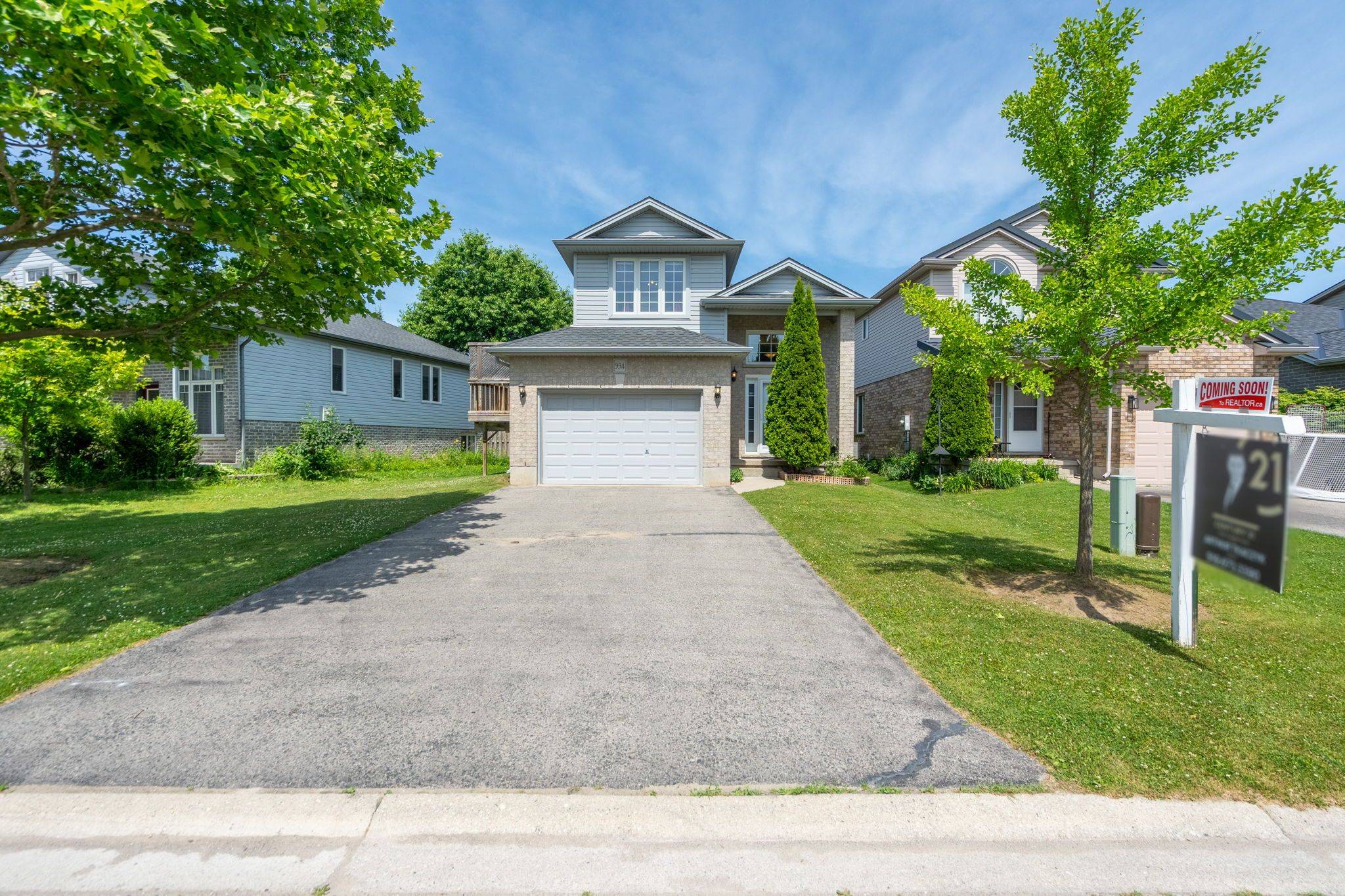 London North, ON N5X 4N8,994 Marigold ST