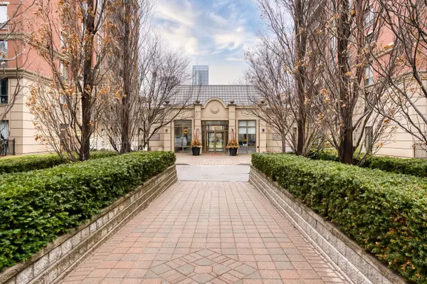 Toronto C14, ON M2N 7G4,51 Harrison Garden BLVD #203