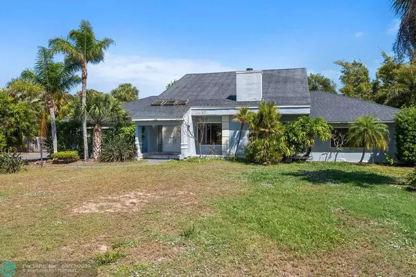 232 River Walk Dr, Melbourne Beach, FL 32951