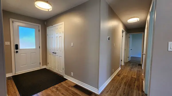 Clearview, ON L0M 1S0,205 Christopher ST