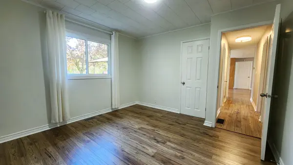 Clearview, ON L0M 1S0,205 Christopher ST