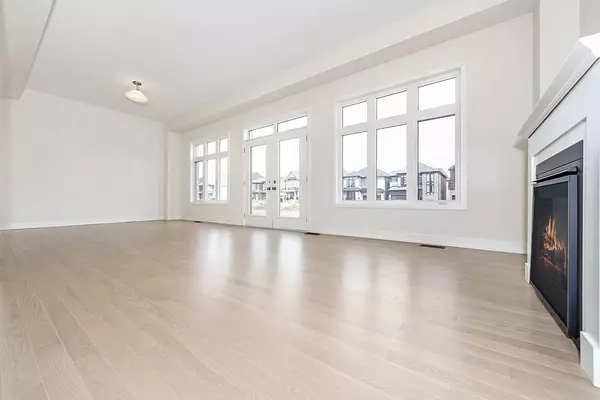 Oakville, ON L6H 7Z9,1369 LOON LN