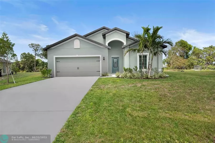 605 SE Delancey Ln, Port St Lucie, FL 34984