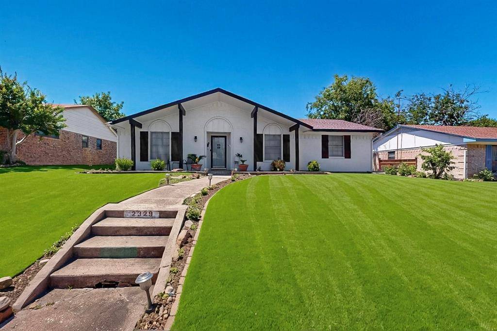 2329 Greenhill Drive, Mesquite, TX 75150