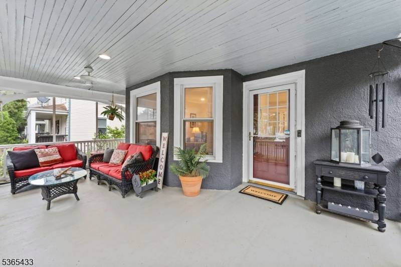 Chatham Boro, NJ 07928,27 Hillside Ave