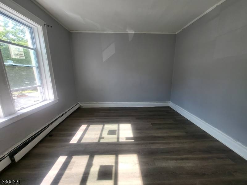 Montclair Twp., NJ 07042,1 Cedar Ave #3