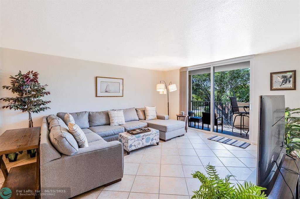 Boca Raton, FL 33432,[StreetName,UnitNumber,StreetNumber,StreetDirPrefix]