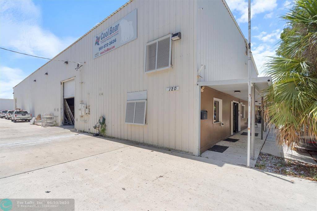 120 Southridge Rd, Delray Beach, FL 33444
