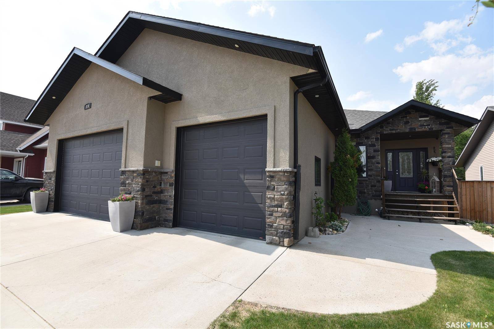 Nipawin, SK S0E 1E0,210 Coventry CRESCENT