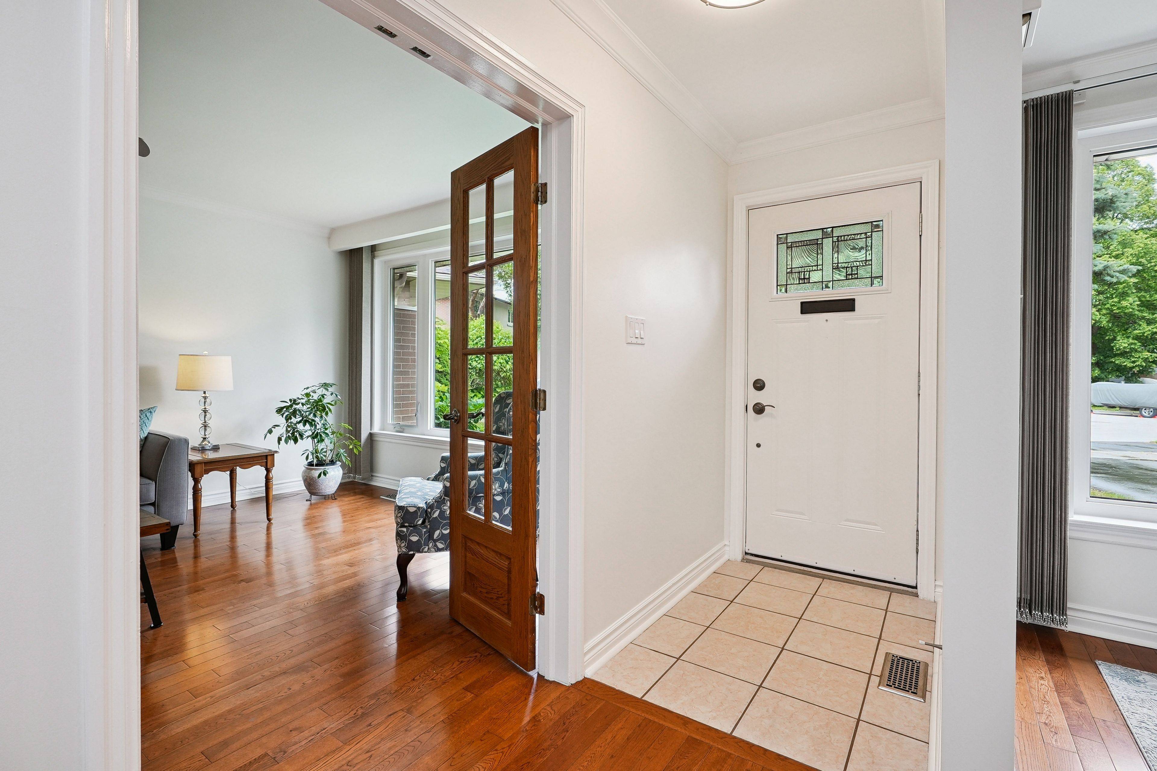 Mississauga, ON L5J 2G8,2091 Hartington CT