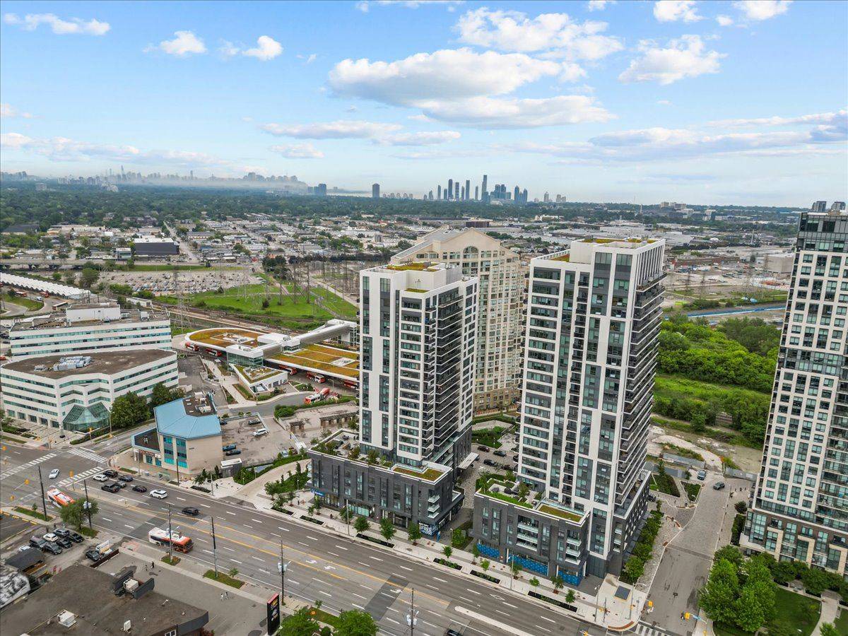 Toronto W08, ON M9B 0C9,30 Samuel Wood WAY #1709