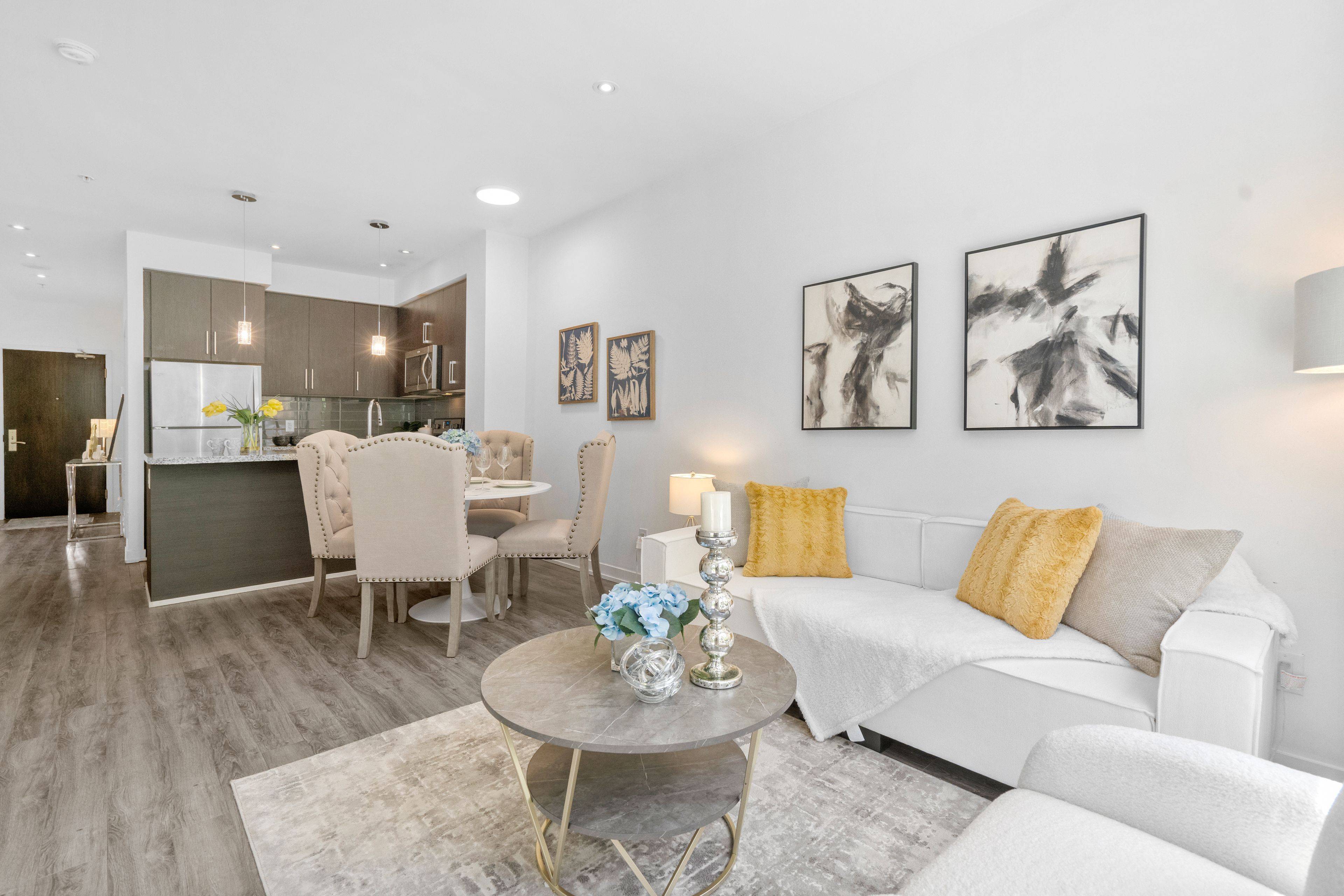 840 Queen's Plate DR #103, Toronto W10, ON M9W 6Z3