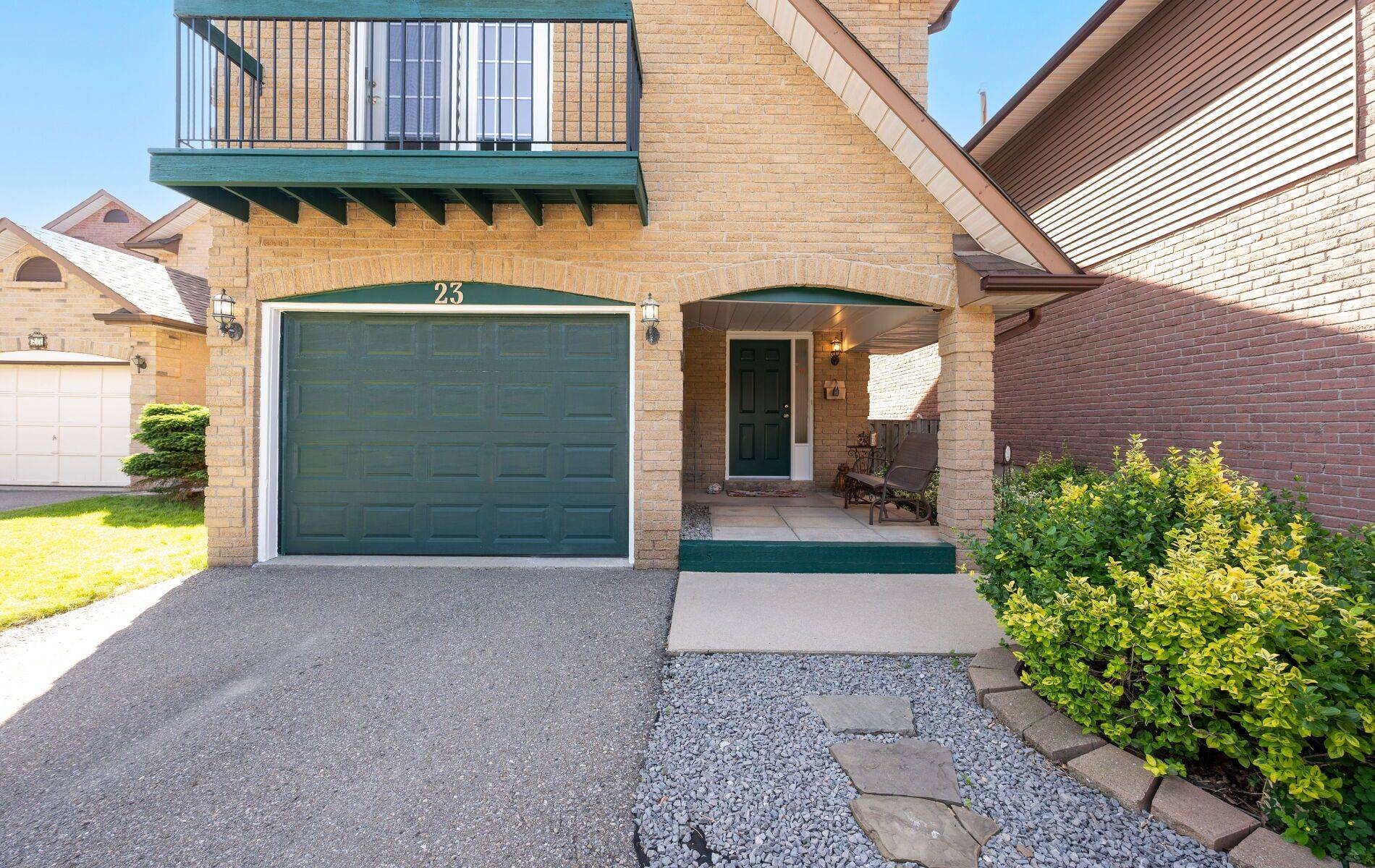Brampton, ON L6X 1M6,23 Burton RD