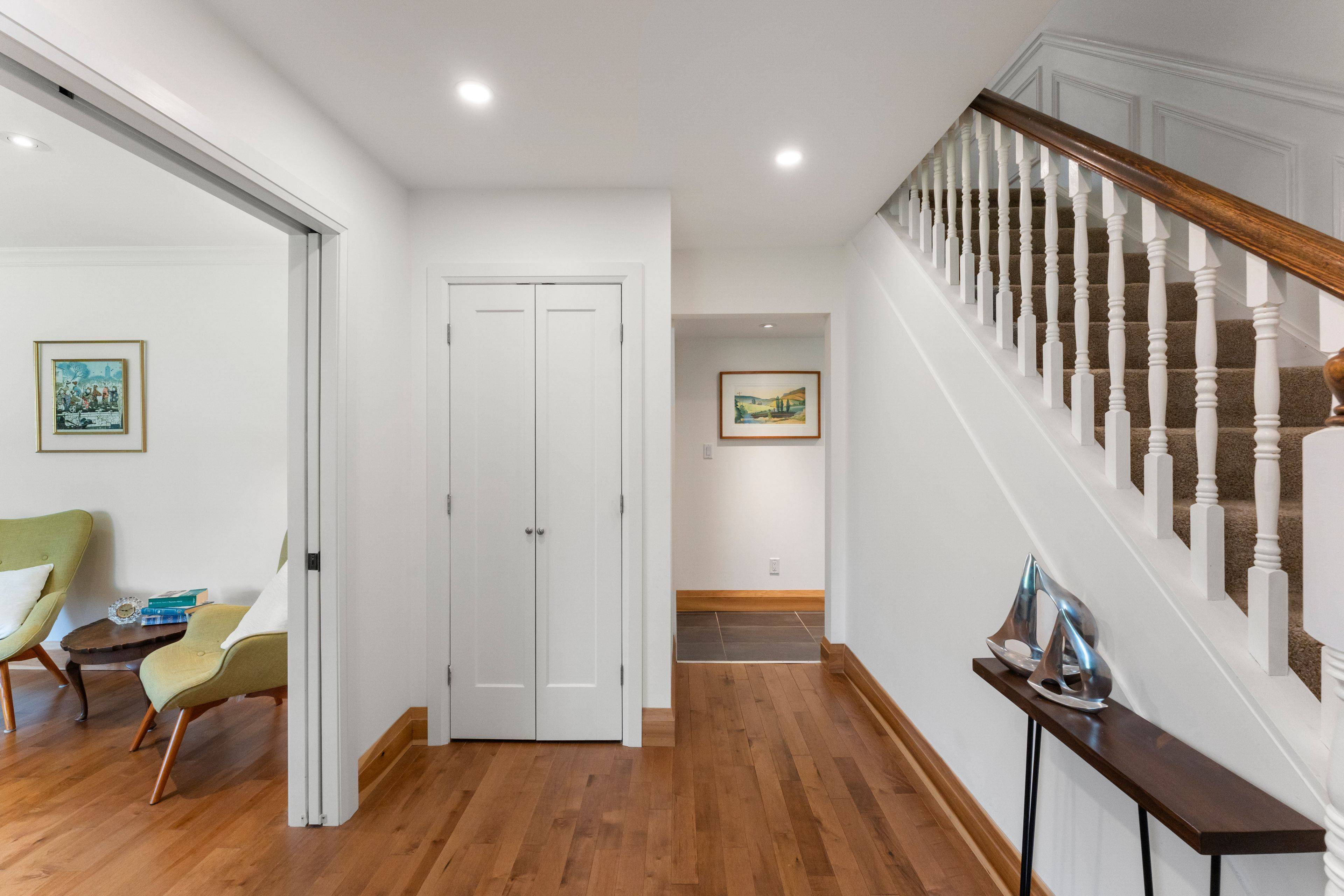 Kingston, ON K7M 2B5,115 Fairway Hill CRES