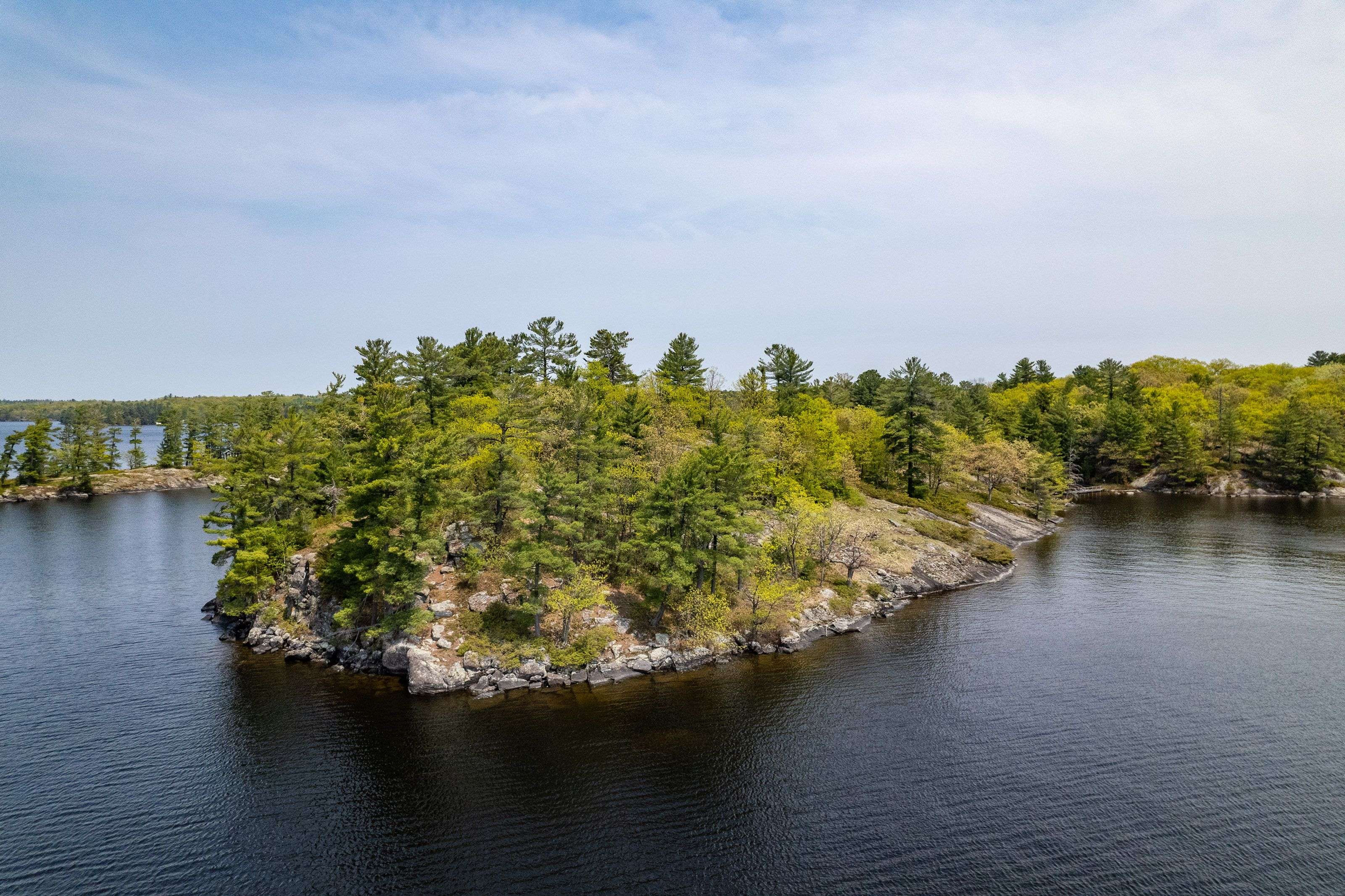Gravenhurst, ON P1P 1R1,1032 Evergreen CRES