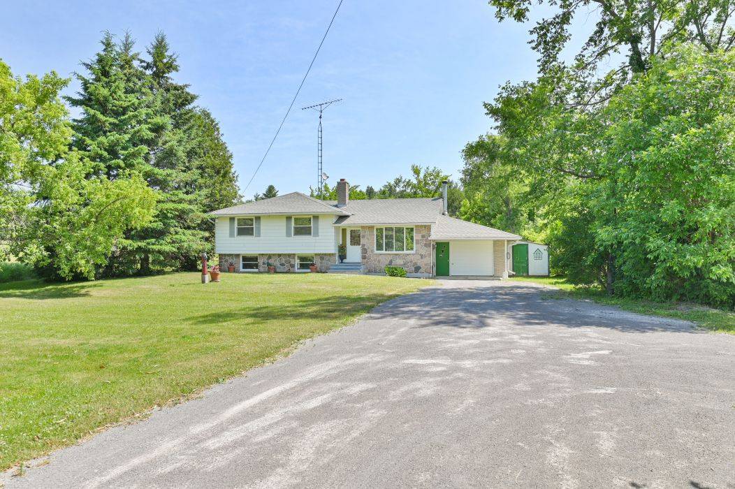 Tweed, ON K0K 3J0,7276 Highway 37 N/A
