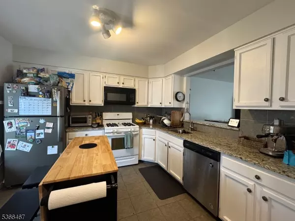 Franklin Twp., NJ 08873,337 Smithwold Rd
