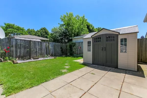 London South, ON N6E 1J5,16 Kintail CRES