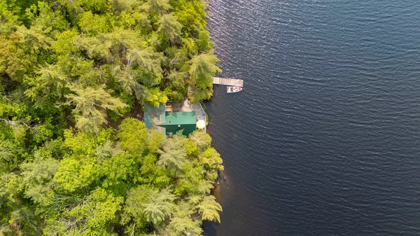 The Archipelago, ON P2A 2W8,124 Healey Lake Water N/A