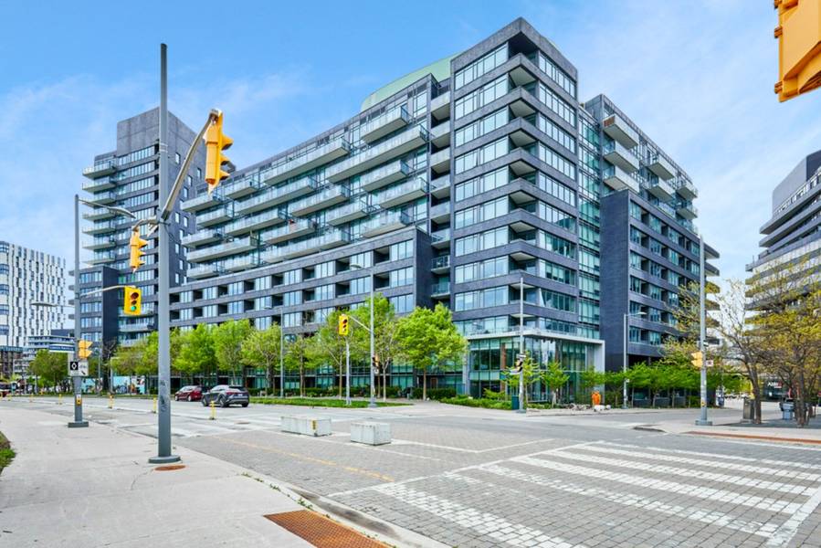 120 Bayview AVE #N419, Toronto C08, ON M5A 0G4