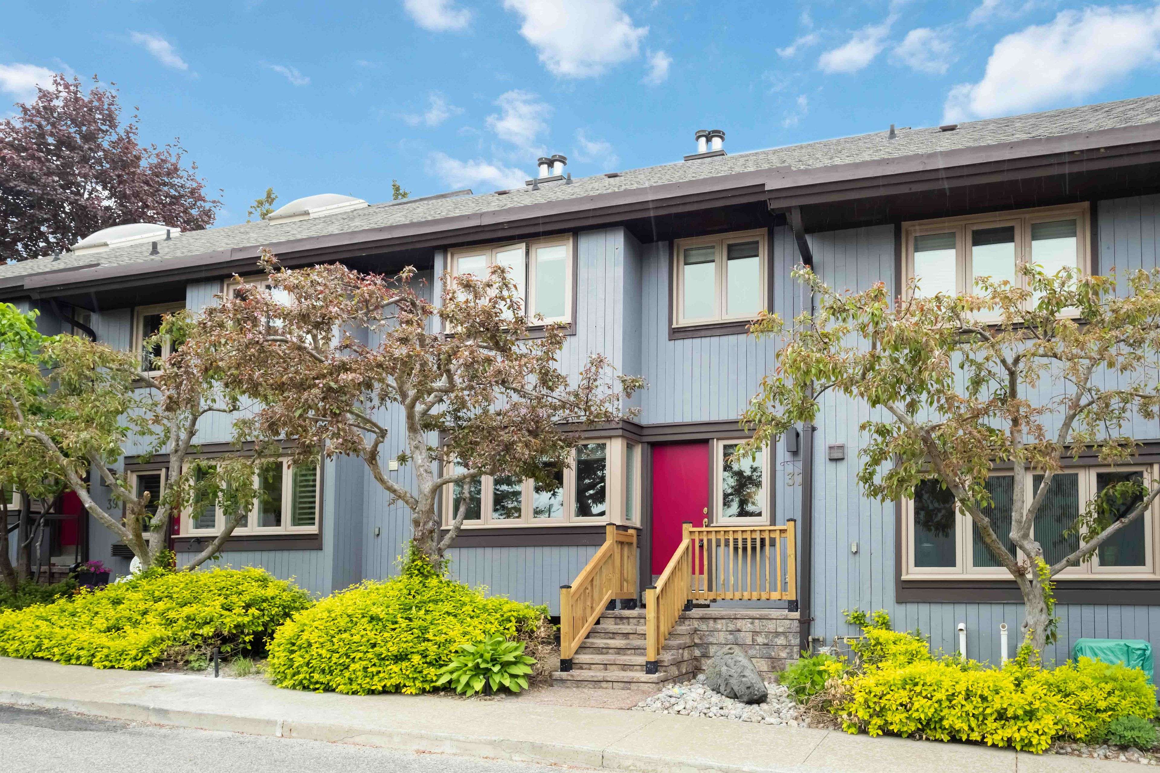 Toronto C15, ON M2K 2T9,37 Rainbow Creekway N/A