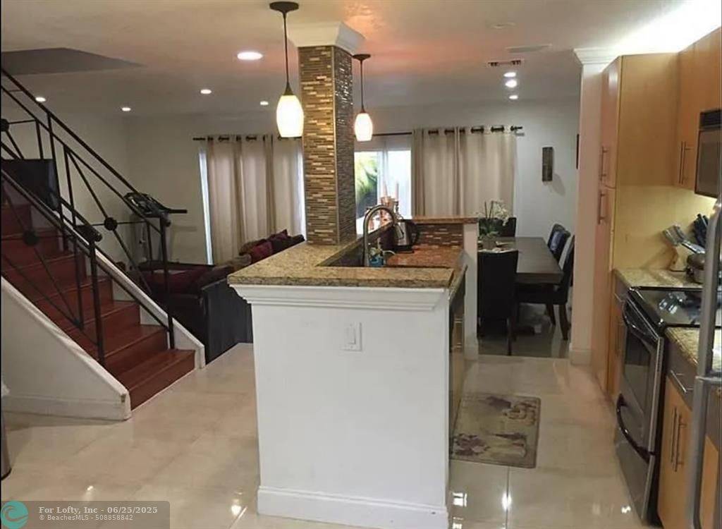 Plantation, FL 33324,8201 NW 8th Pl