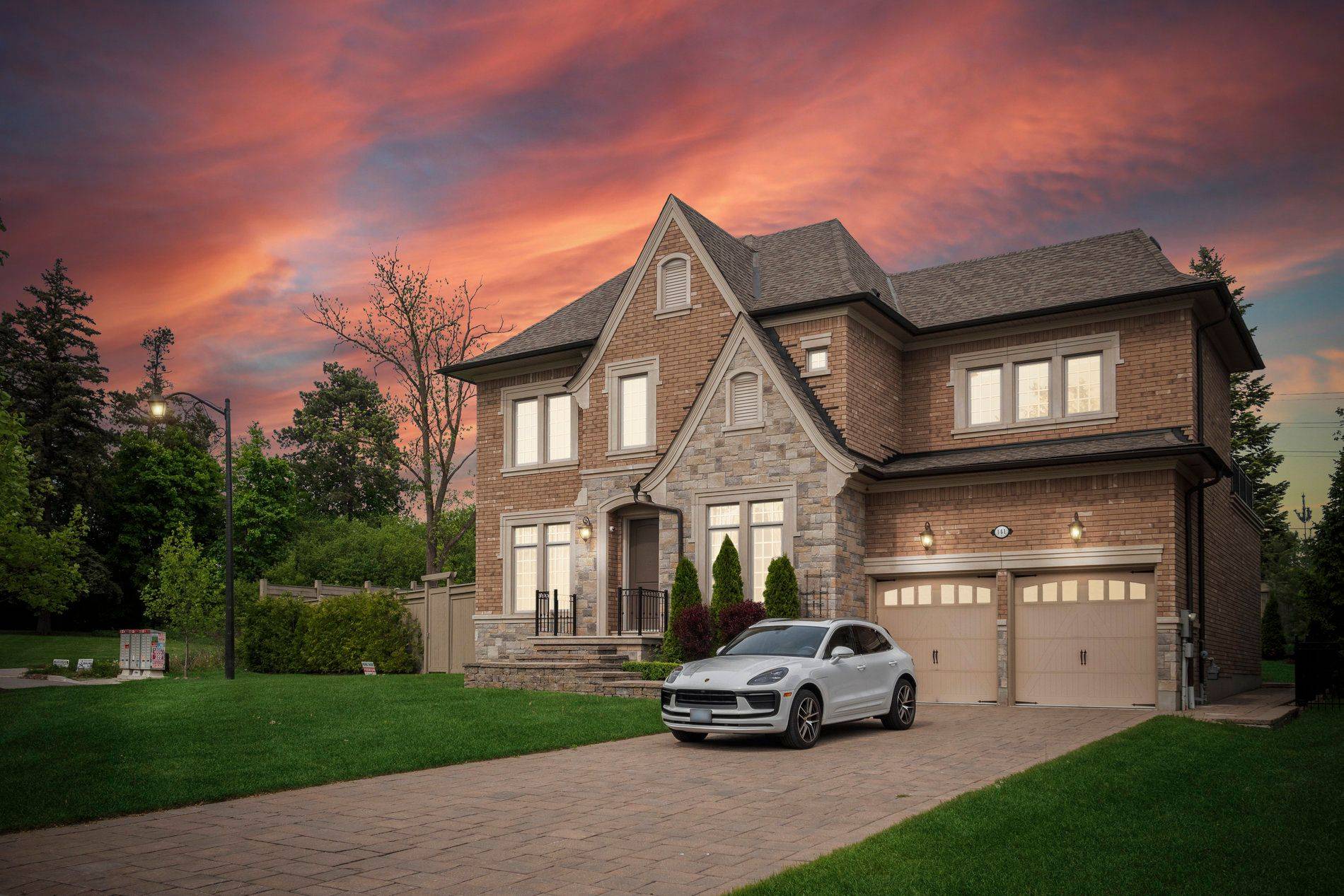 Vaughan, ON L4H 4G6,141 Annsleywood CT