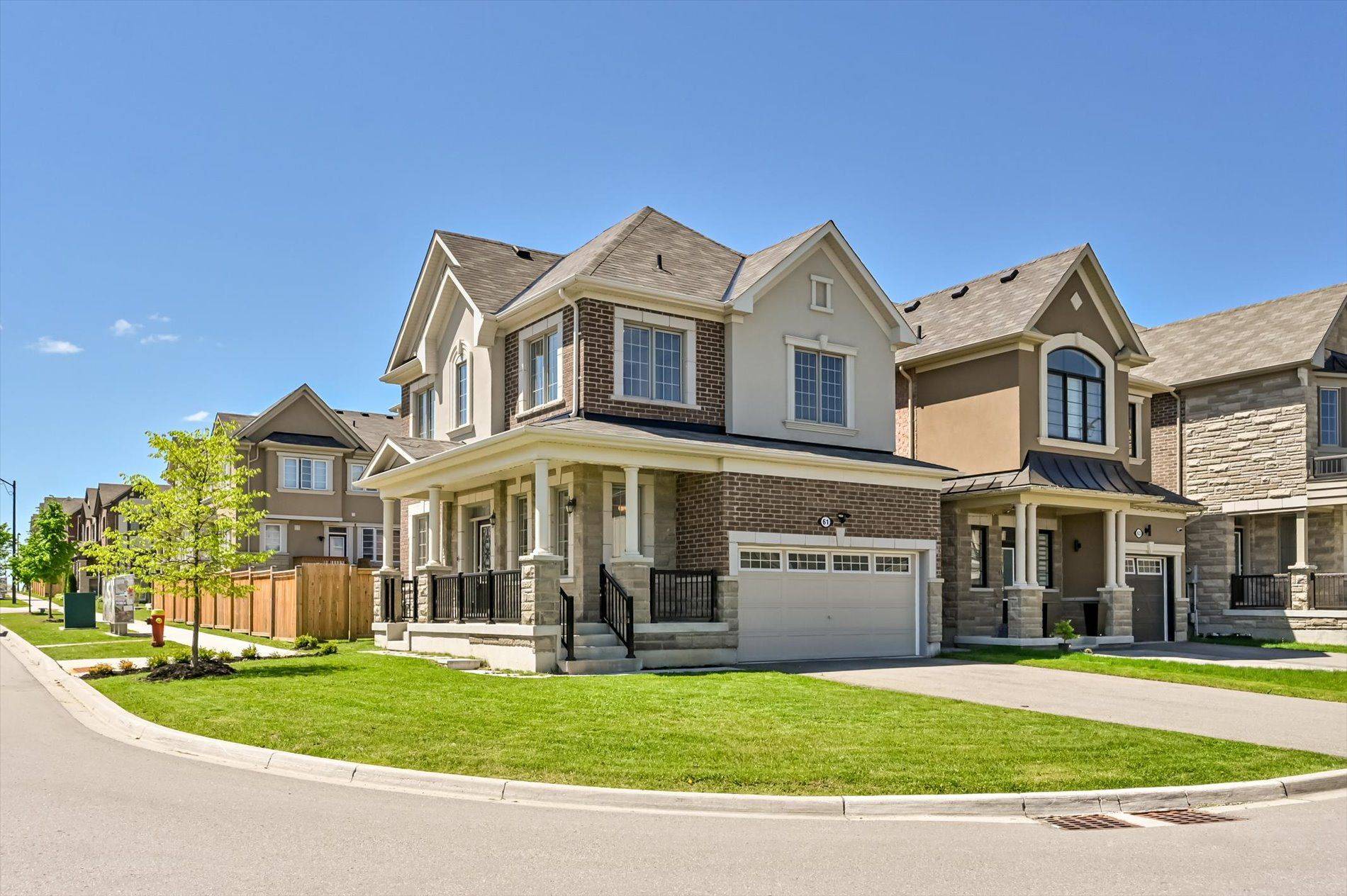 Richmond Hill, ON L4S 0J9,61 Hartney DR